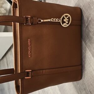 Michael kors extra large tote